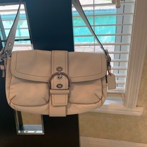Coach white/cream leather shoulder bag